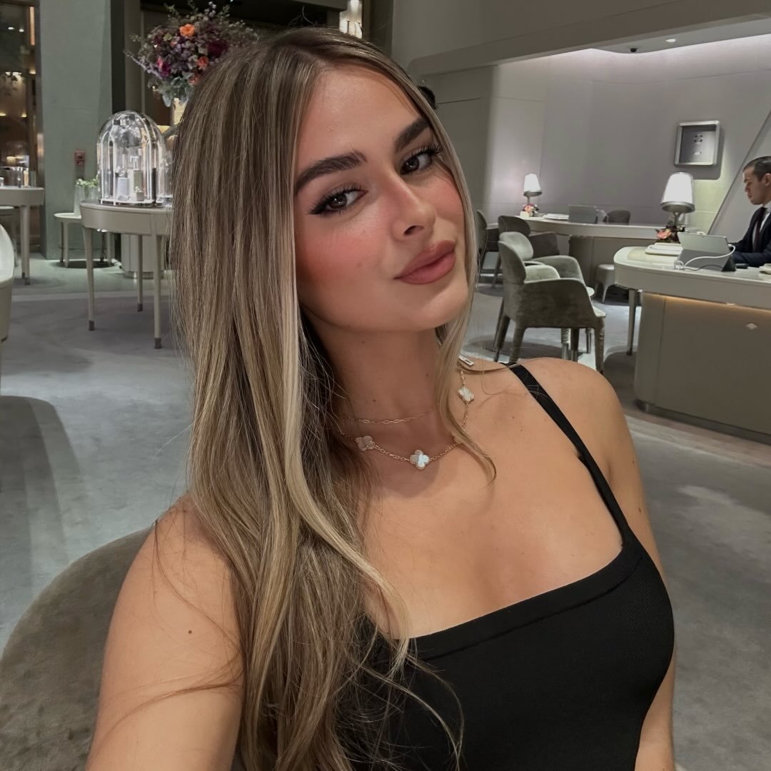Valentina profile