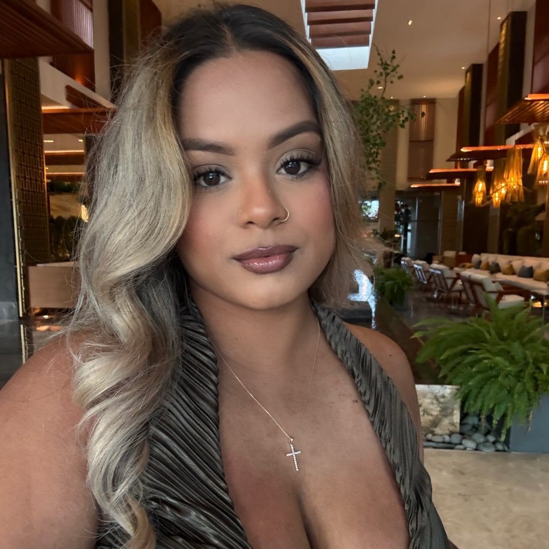 Sarah profile