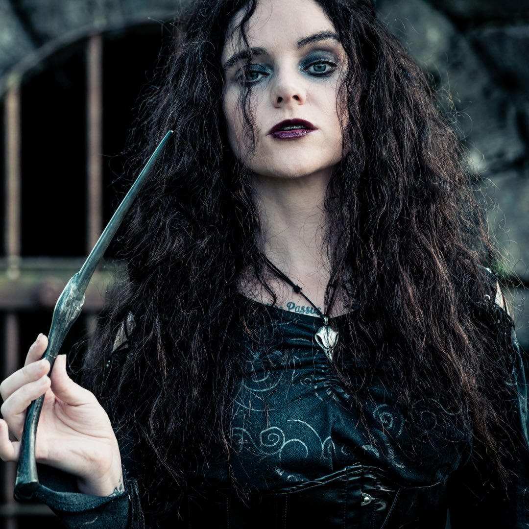 Ashley Harry Potter Cosplay Universal Studios profile