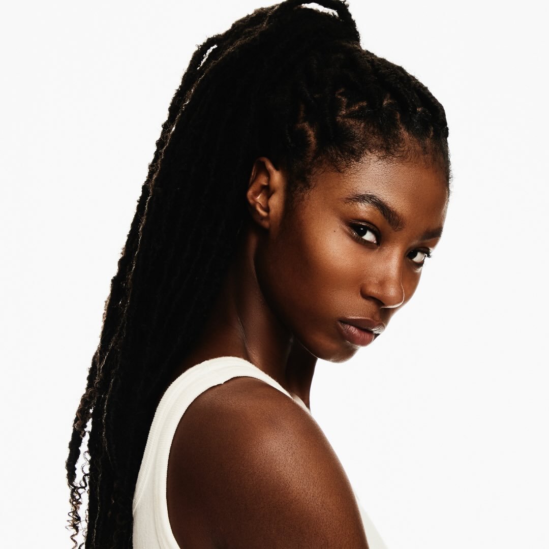 Veronika Collins profile