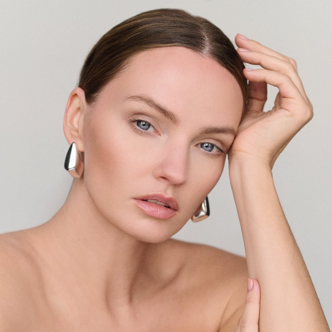 Dina Kozlovska profile