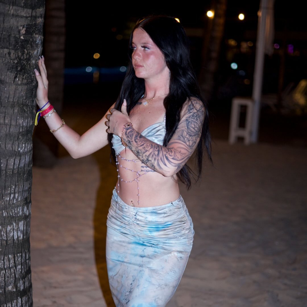 Meg profile