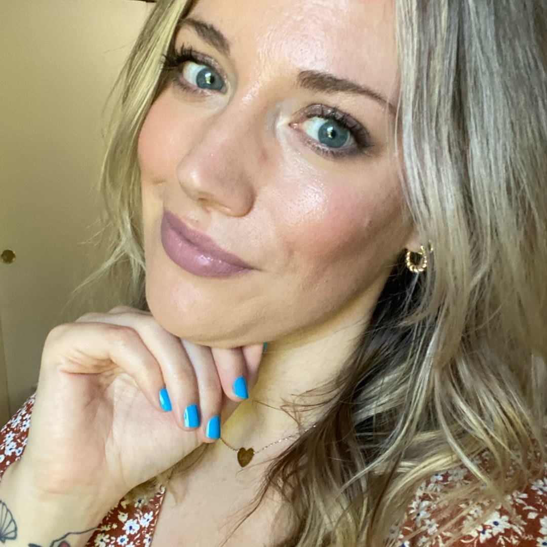Victoria Galvin profile