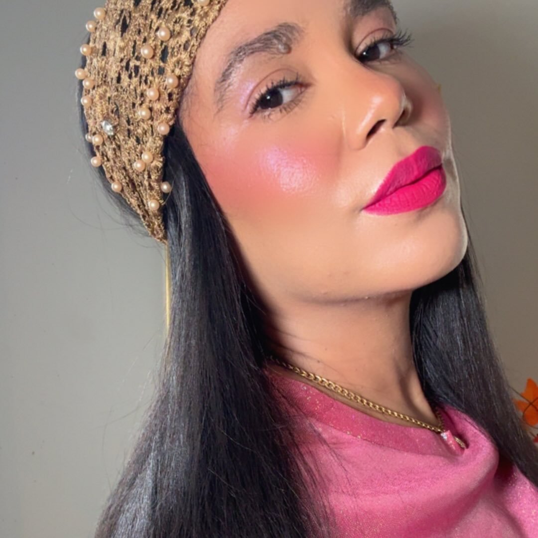 Luz Bautista profile