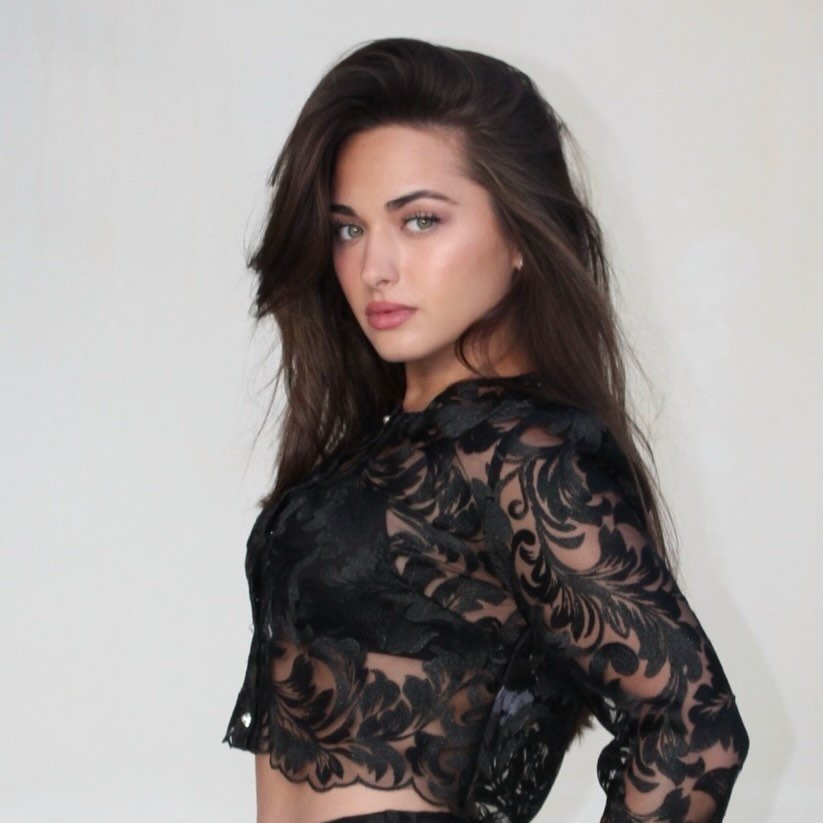 Ava Carnemolla profile