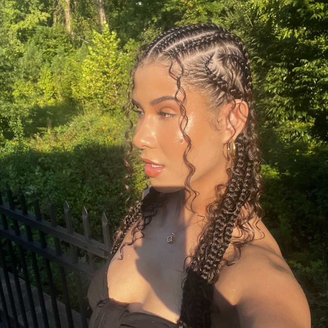 Victoria Roberts profile